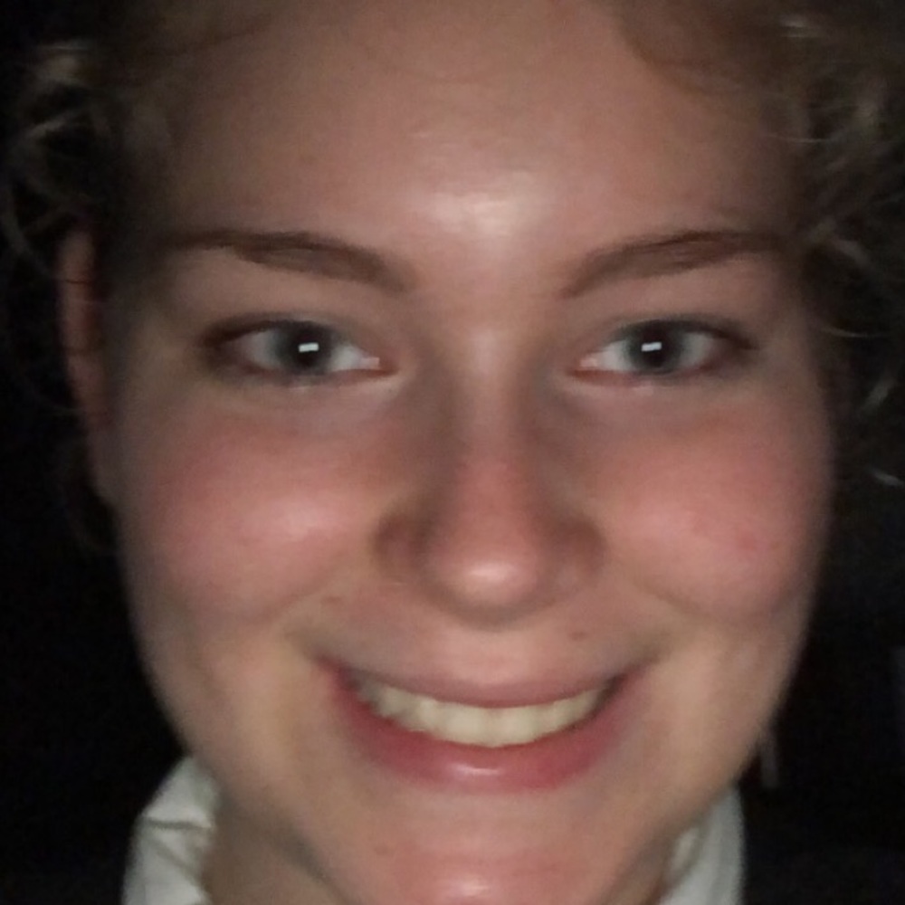 Meet your Posher, Ava